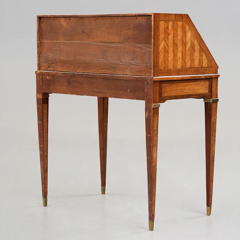 SEKRETÄR, av Georg Haupt (mästare i Stockholm 1770-1784), ej signerad, Gustaviansk.