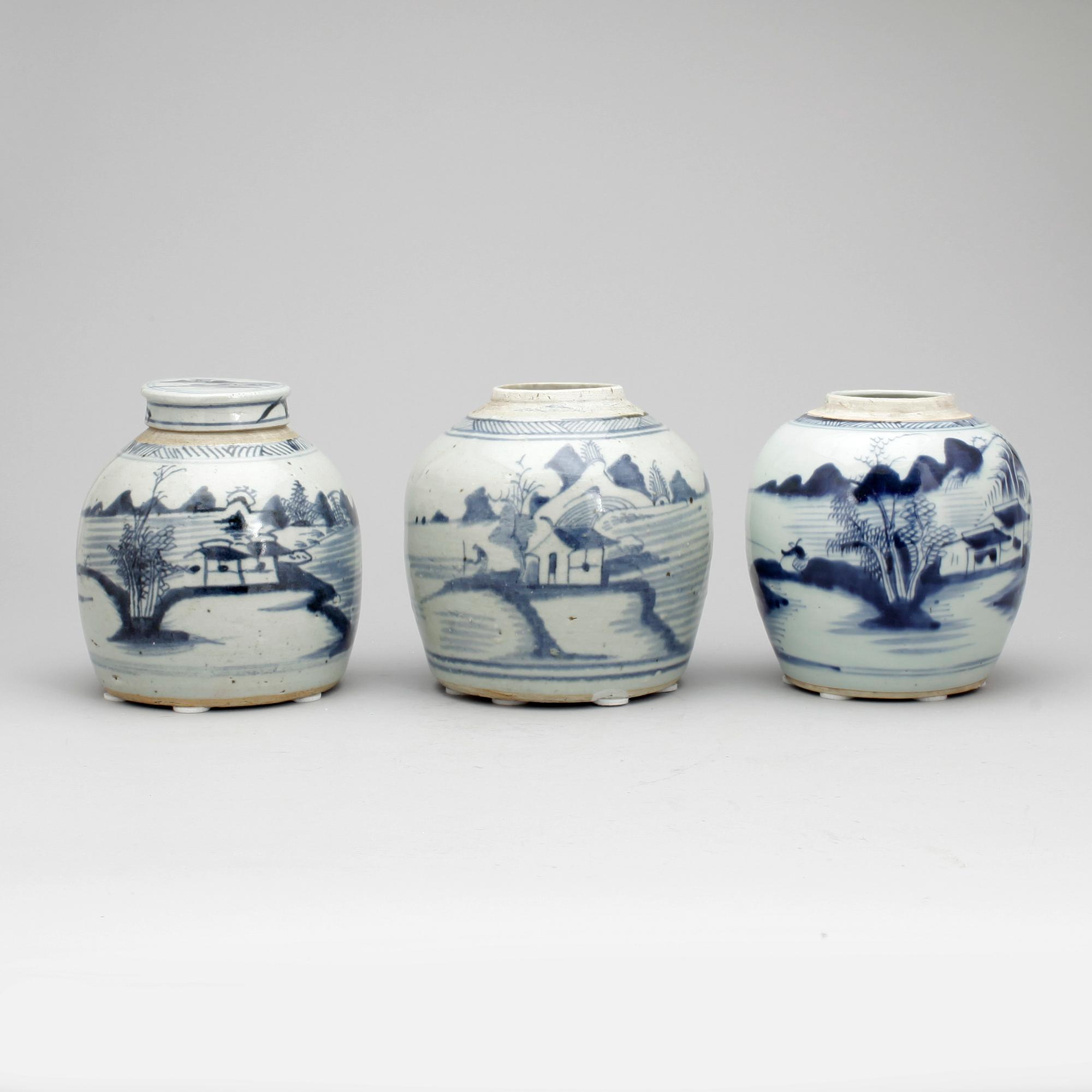 BOJANER, 3 st. Porslin, Kina, 1800-tal.