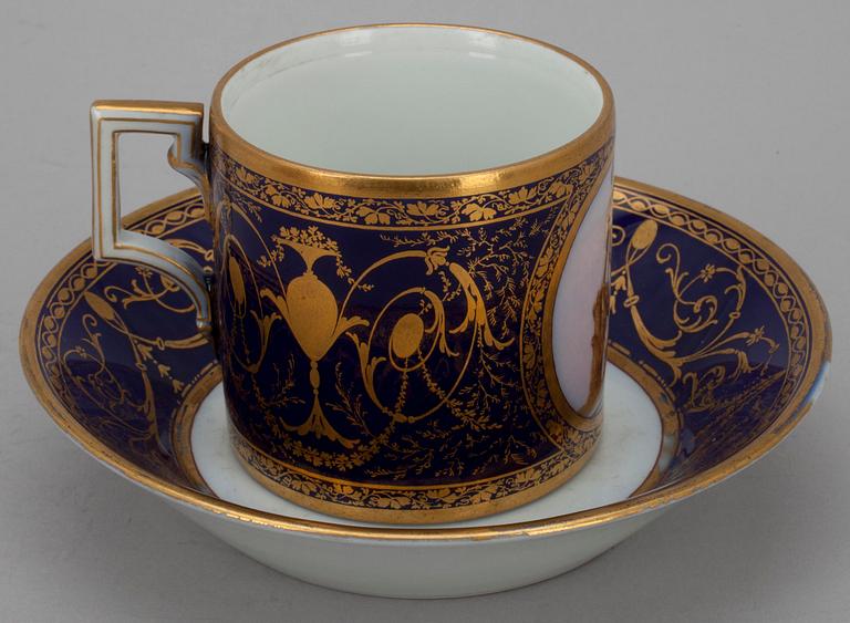 KOPP OCH FAT, Royal Porcelain Manufactory, Berlin 1800-talets första hälft.