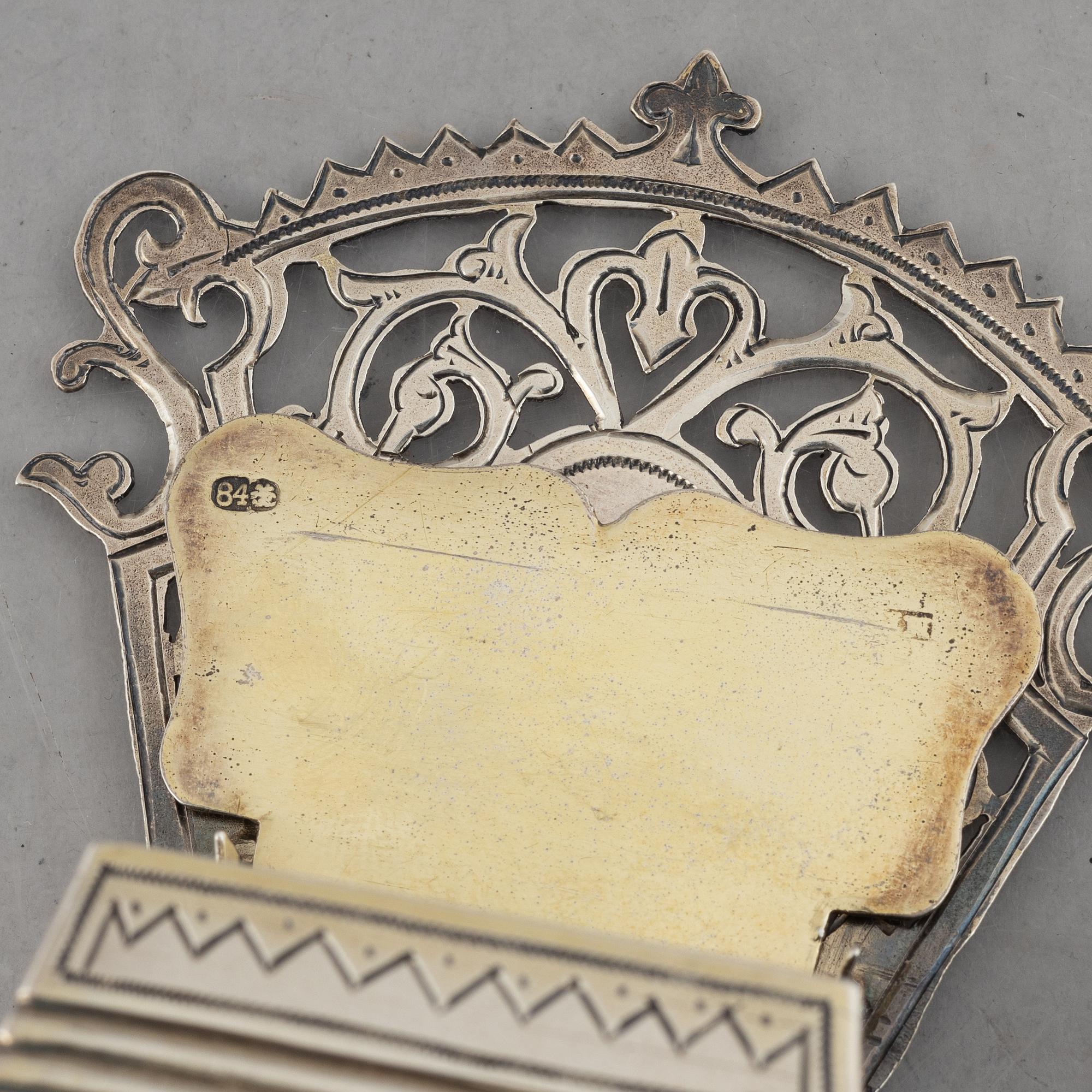 Two Russian silver salt-chairs, circa 1900.