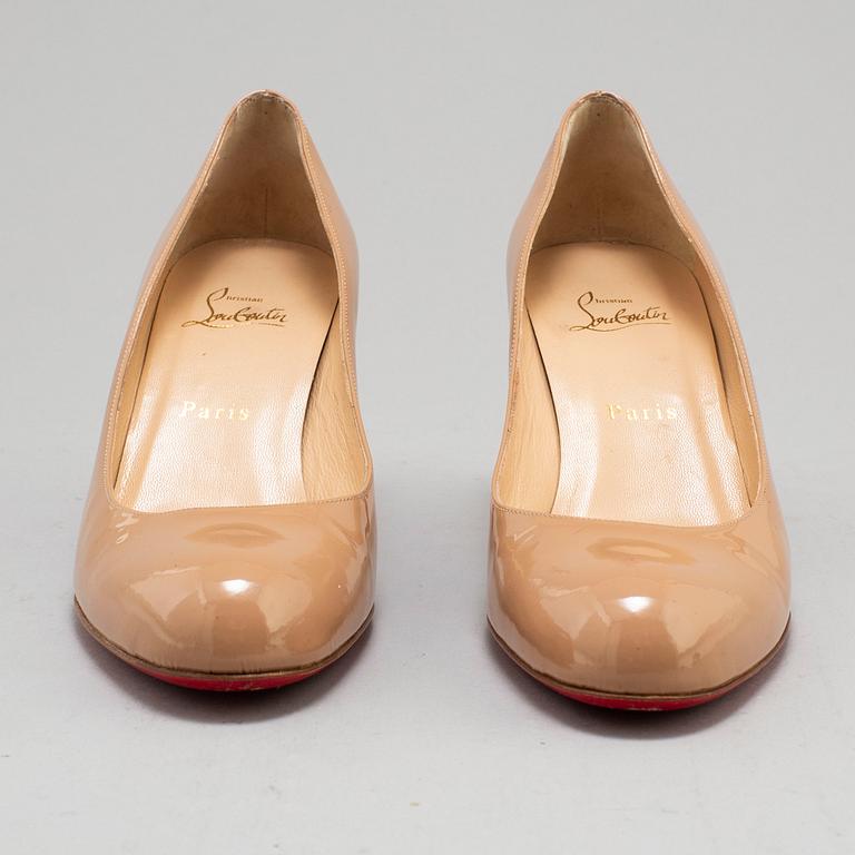 CHRISTIAN LOUBOUTIN, skor, storlek 39½.