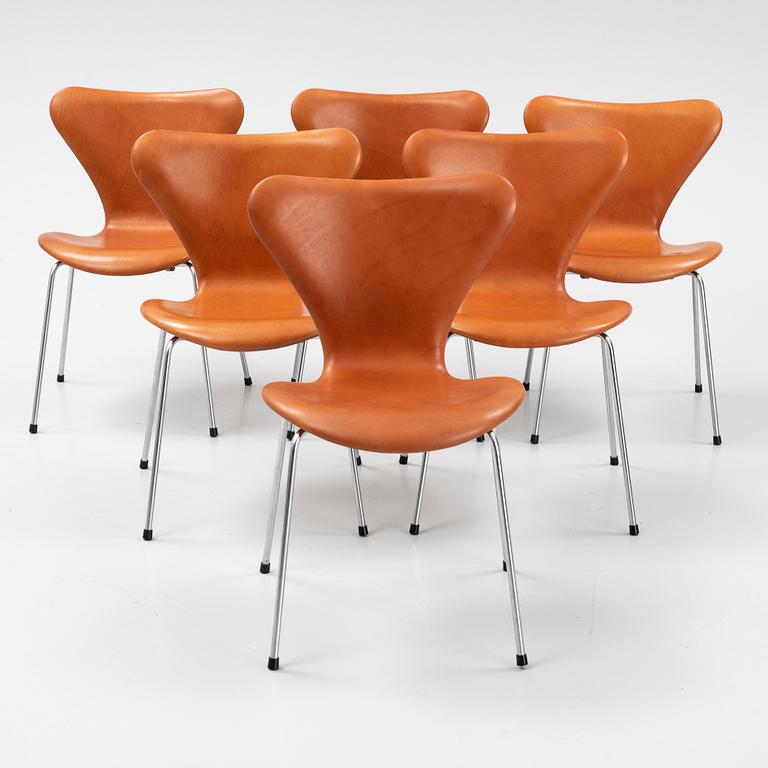 Arne Jacobsen, 6 leather chairs, "Sjuan" for Fritz Hansen Denmark, second half of the 20th century.