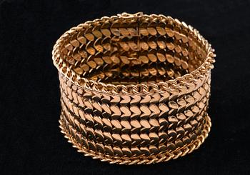 ARMBAND, 18k guld. Otydliga stämplar. 1950/60 t. Vikt 96 g.