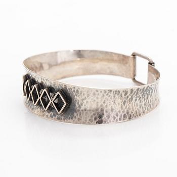 Väinö Hamara, bracelet, silver, Helsinki, 1965.