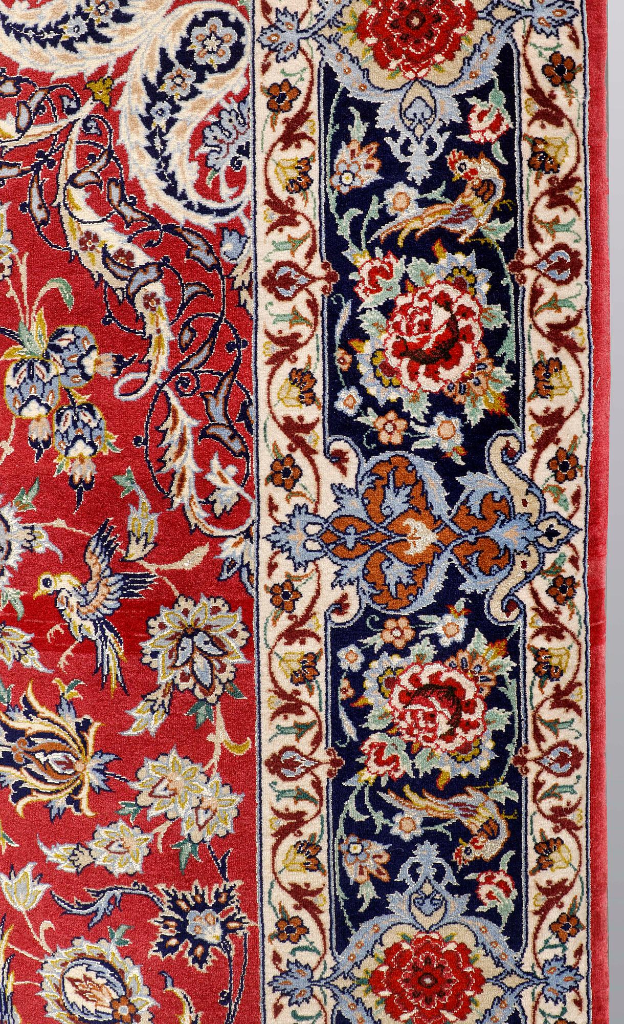 A rug, Figural Esfahan, ca 172 x 110 cm.
