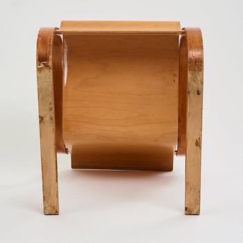 Alvar Aalto, a model nr 31 armchair by O.y Huonekalu-ja Rakennustyötehdas for Artek, Finland.