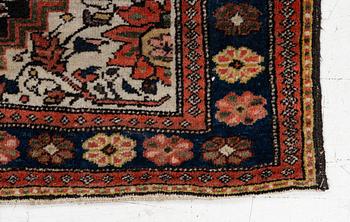 A semi-antique Malayir bag face, West Persia, c. 58 x 74 cm.