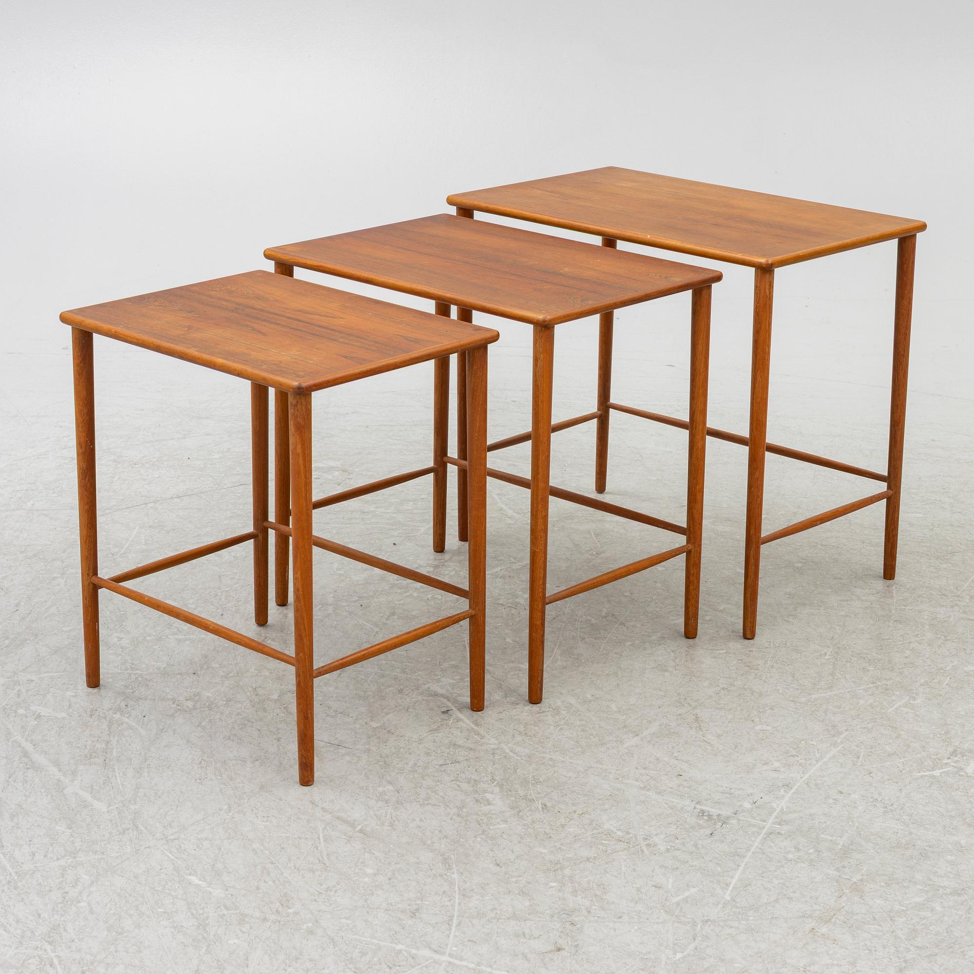 Tea table, 3 pieces, 1950s/60s.