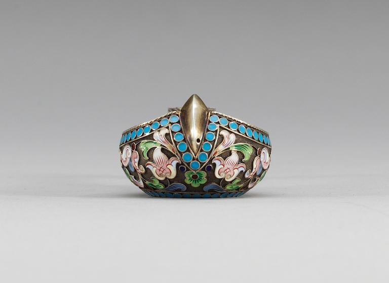 A RUSSIAN SILVER-GILT AND ENAMEL KOVSH, Makers mark of Ivan P. Chlebnikov, Moscow 1908-1917.