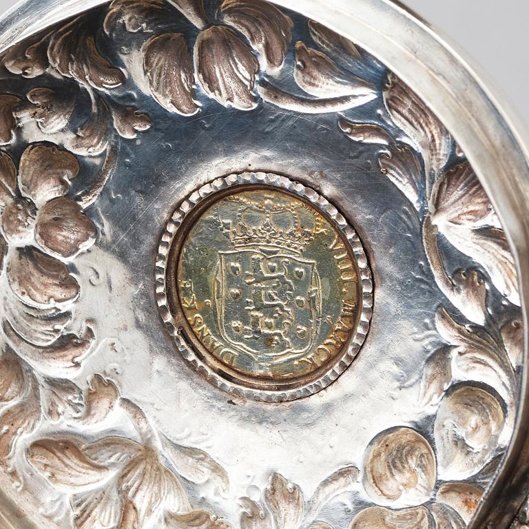 Anders Jensen Scheel, dryckeskanna, silver, Nykøbing (verksam 1677-1706), Danmark. Barock.