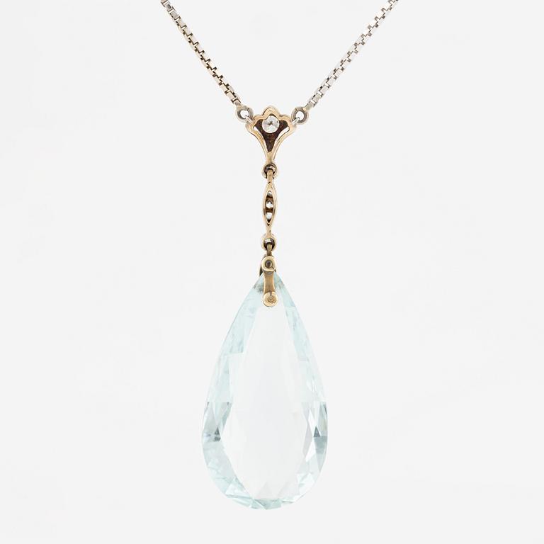 Collier, guld med briolettslipad akvamarin och gammalslipade diamanter.