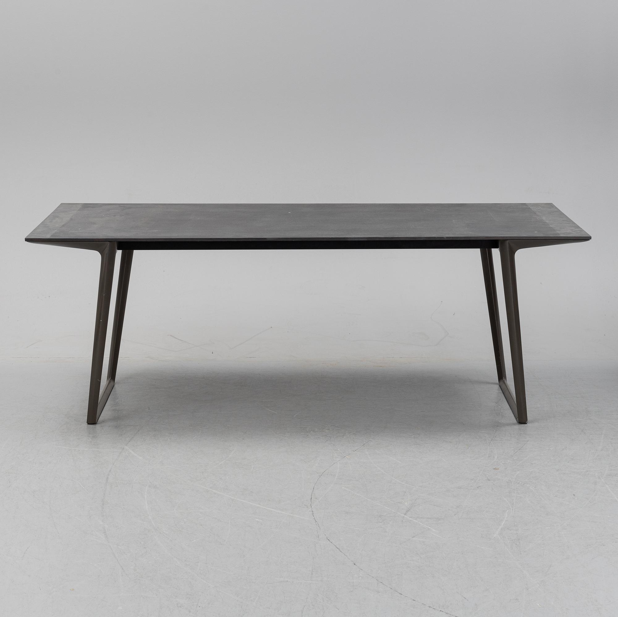 Claudio Bellini, a "Axy Table" from MDF Italia, 21st century.