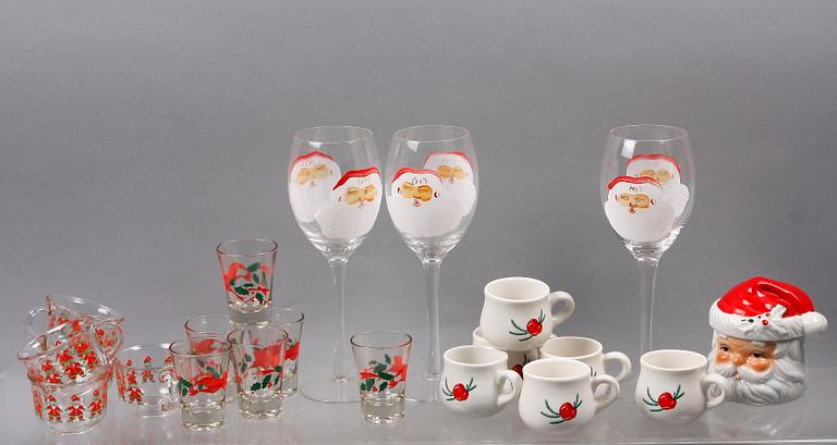 PARTI JUL, 21 delar, glas och porslin. 1900-tal.