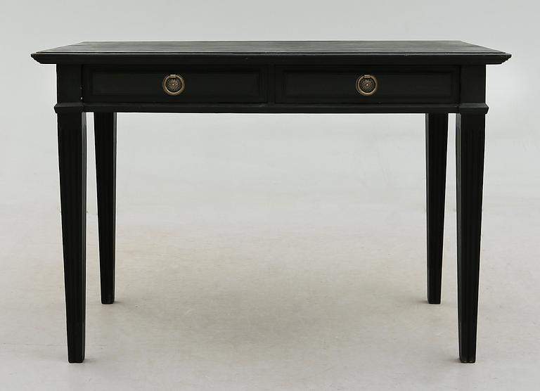 SKRIVBORD, 1900-talets första hälft.