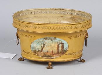 YTTERFODER, plåt, empirestil, Frankrike. 1900-tal.