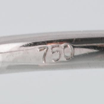 RING, 18K vitguld med briljantslipade diamanter ca 0.56 ct. Vikt 3,0 gram.