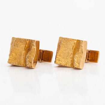 Björn Weckström, a pair of 14K gold 'Ravines'  cufflinks for Lapponia 1971.