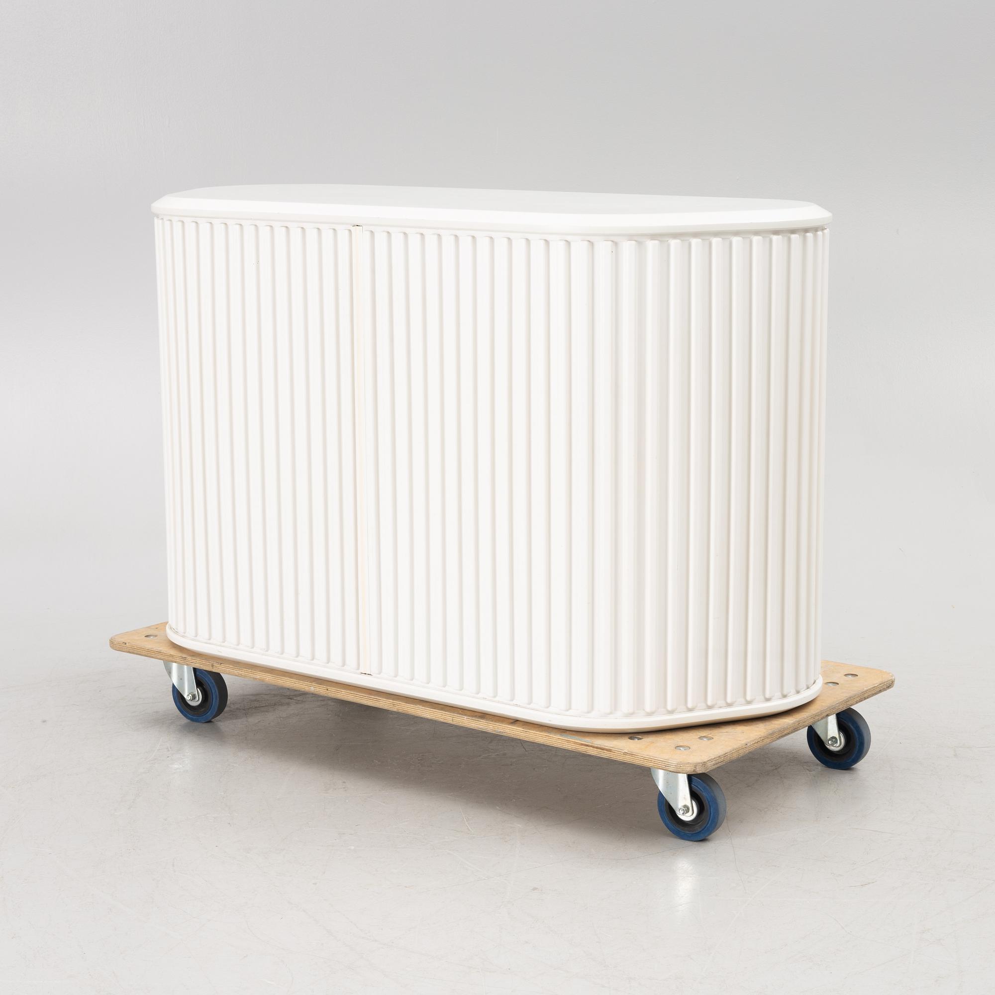 Aldo Van Nieuwelaar, sideboard, Pastoe, second half of the 20th century.