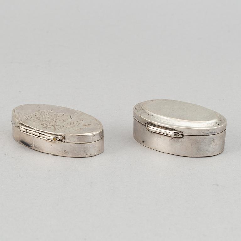 Dosa, guld, samt dosor, 4 st, silver. 1800-1900-tal.