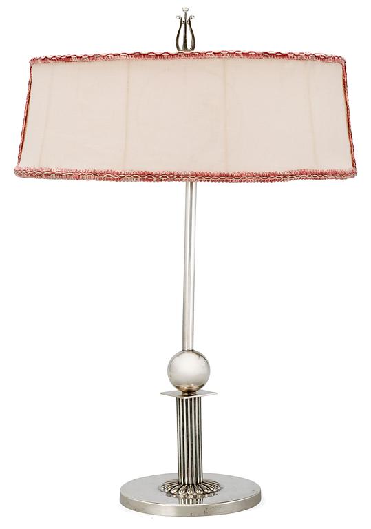 An Elis Bergh silver plated table lamp by C.G. Hallberg, Stockholm 1920's.