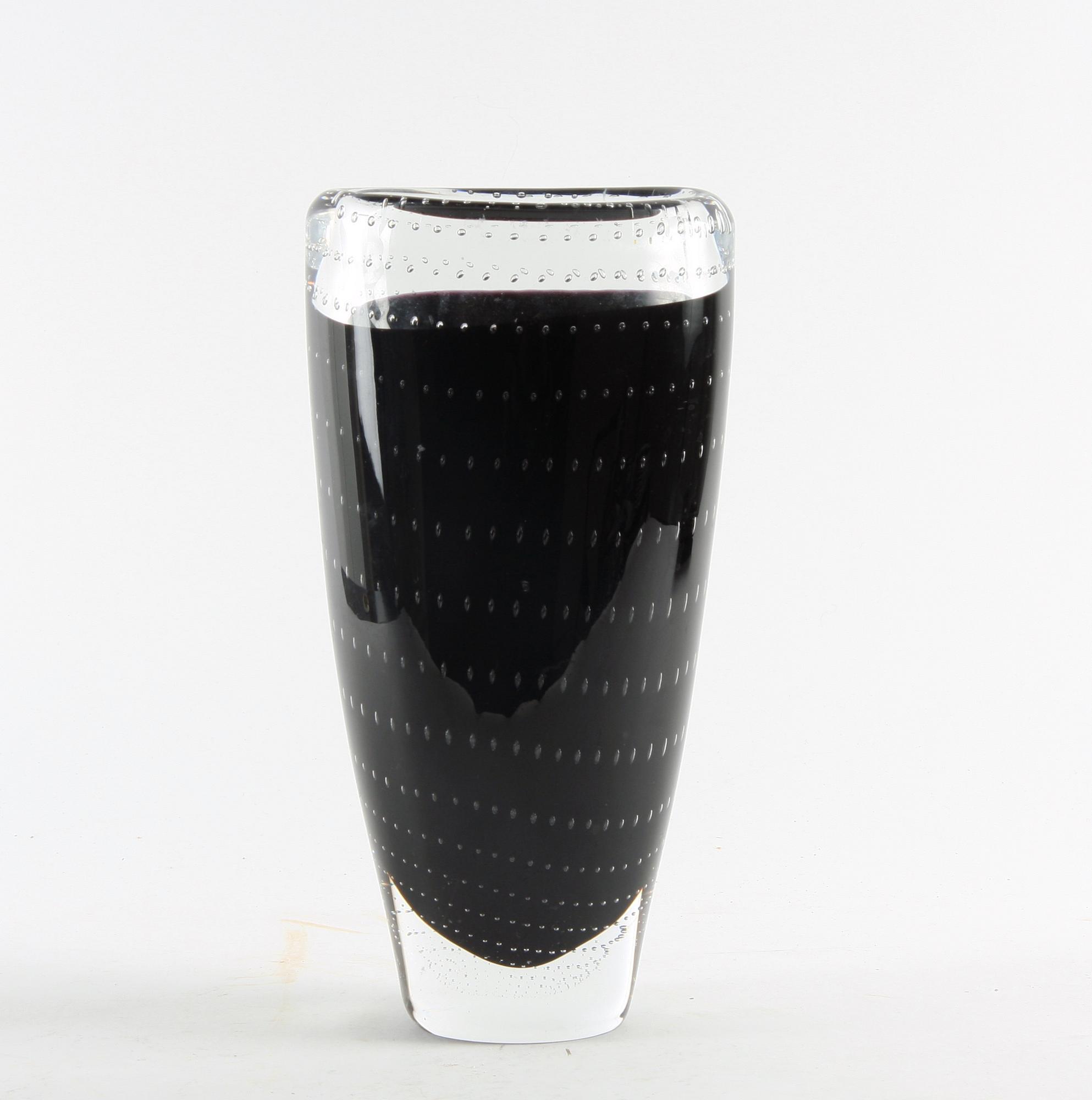 VAS, glas, Vicke Lindstrand, Kosta, sign.