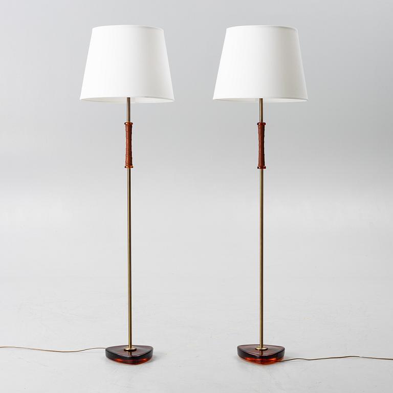 Golvlampor ett par, Nybro Armaturfabrik, 1900-talets andra hälft.