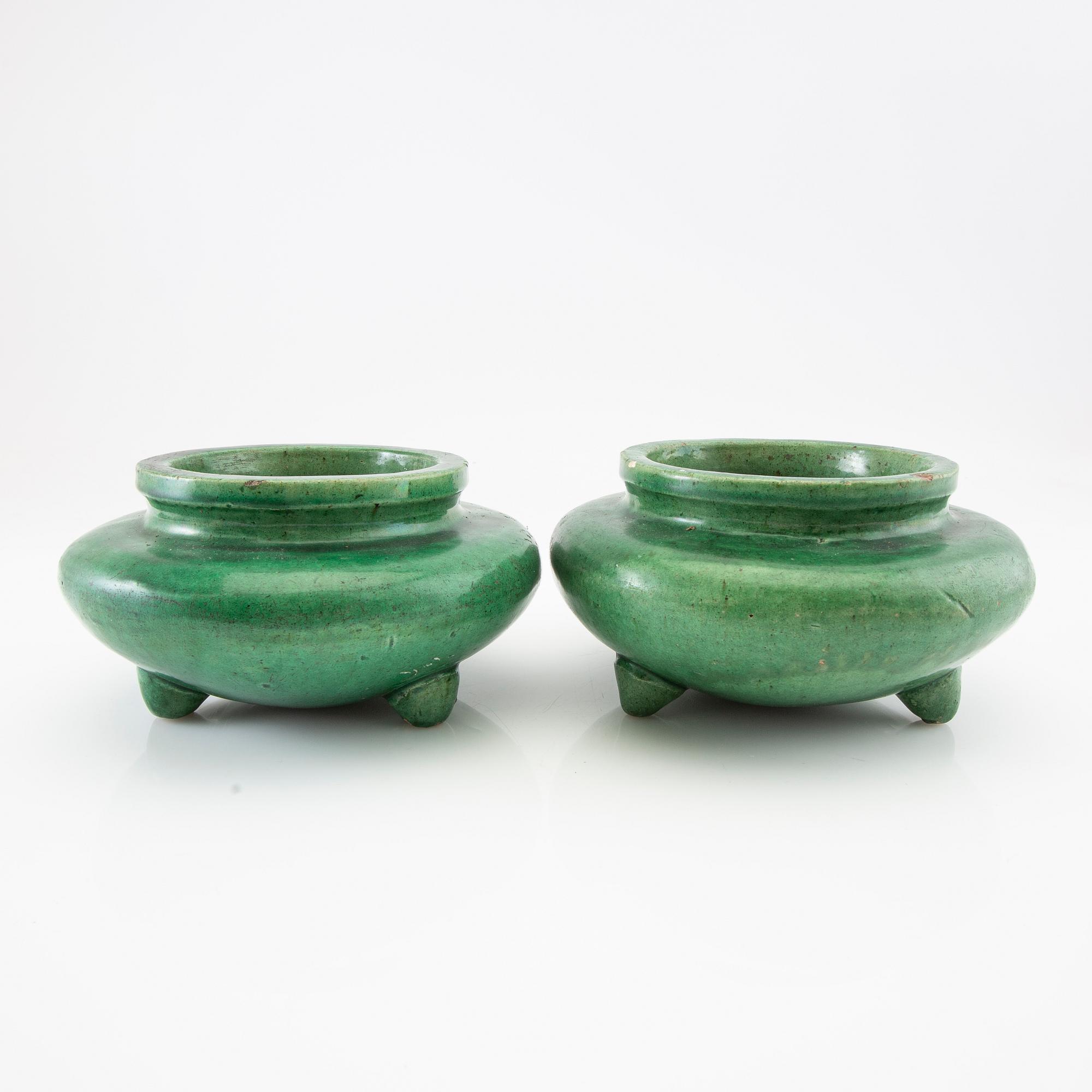 Incense burners 2 pcs Southern China, 19th century.