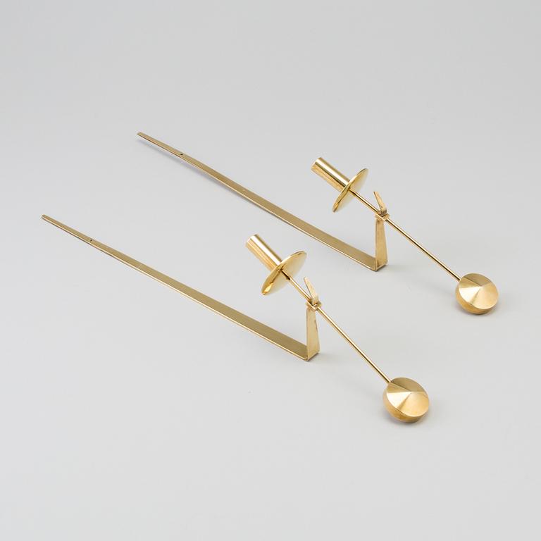 PIERRE FORSSELL, a pair of 'Pendel' brass wall sconces from Skultuna, 1991.