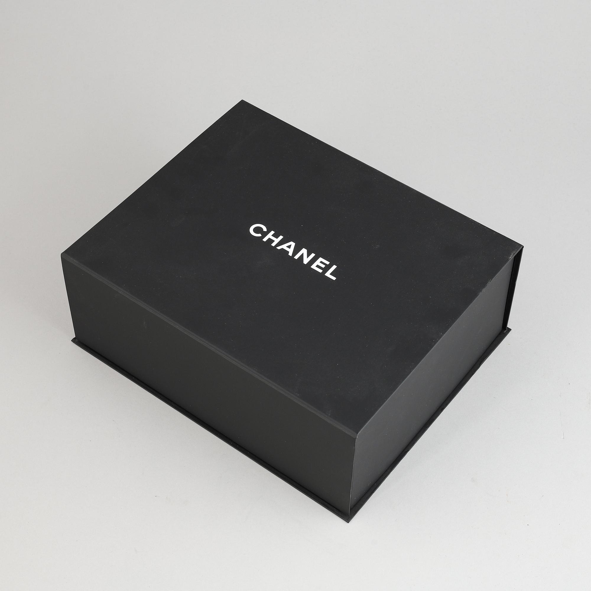 Chanel, a black caviar 'Jumbo Double Flap Bag', 2018.