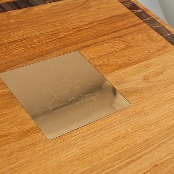 SKULPTUR, glas, Ernst Billgren, "And i Vas", Kosta Boda, begränsad utgåva, numrerad 8/30, signerad.