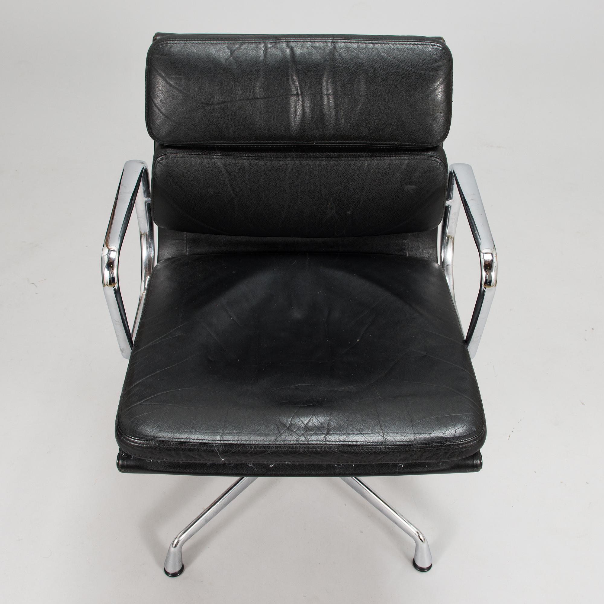 CHARLES & RAY EAMES, kontorsstol, "EA 208 Soft Pad Chair", Vitra.