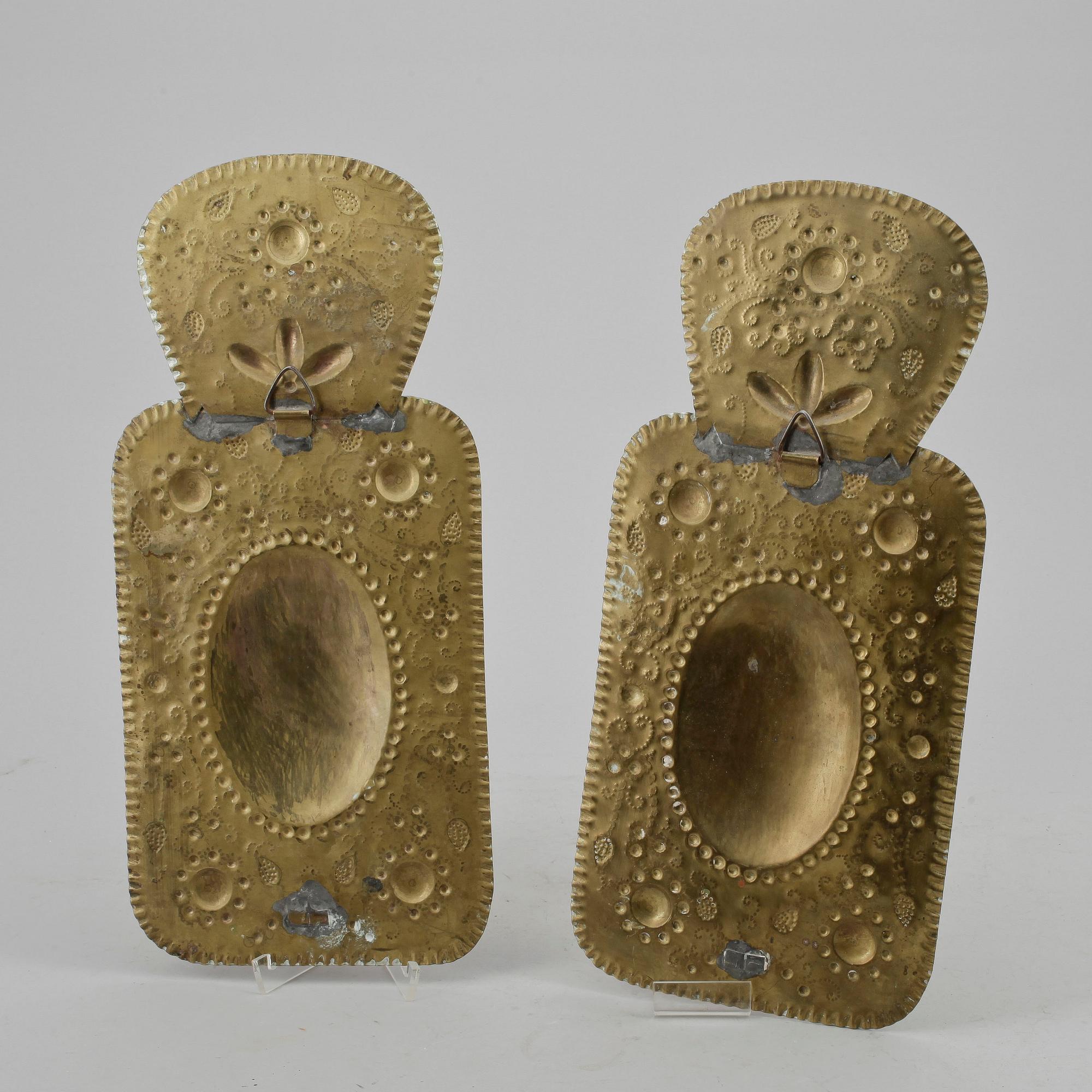 LJUSPLÅTAR, ett par, barockstil, mässing, 1800-tal.