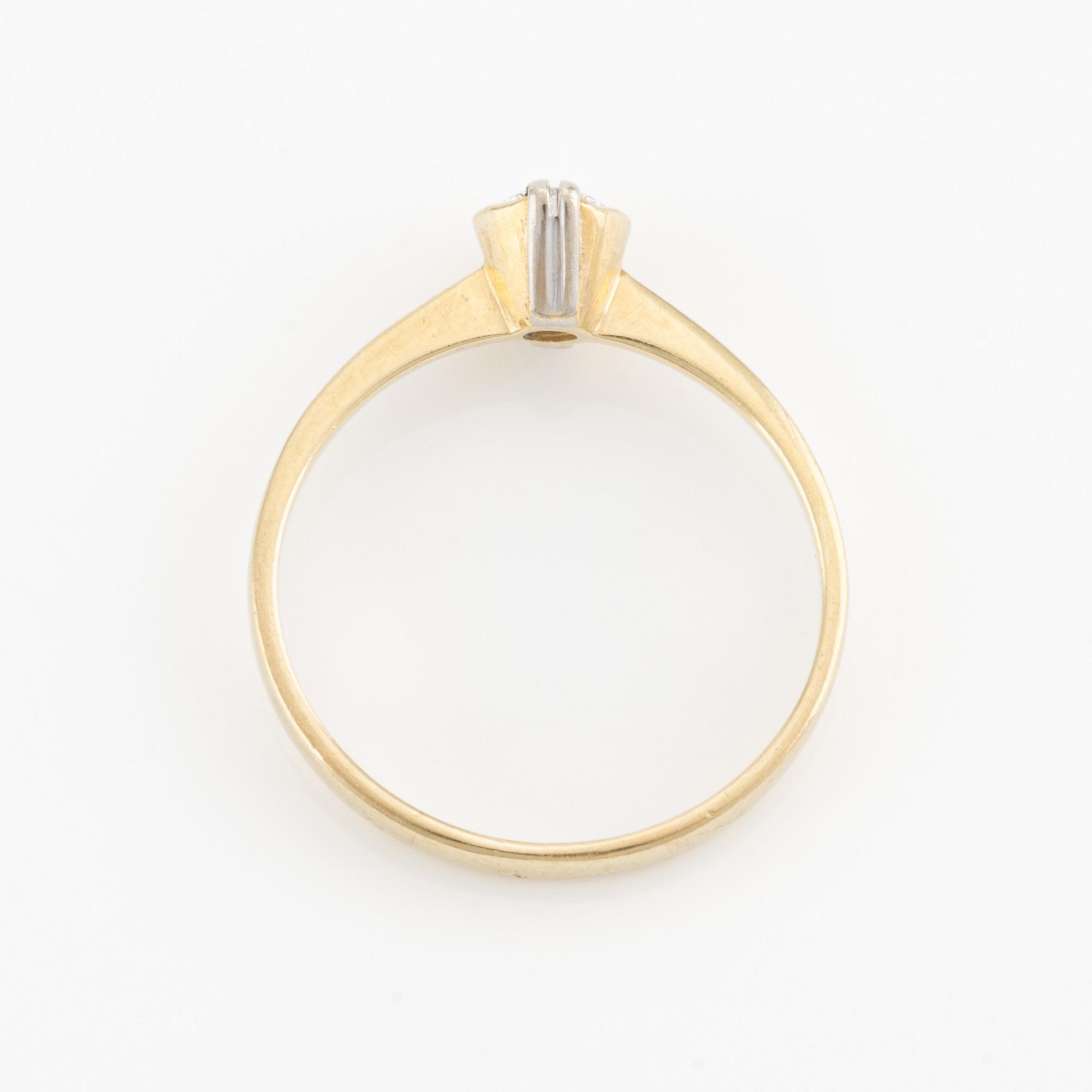 Ring 18K guld med briljantslipad diamant.