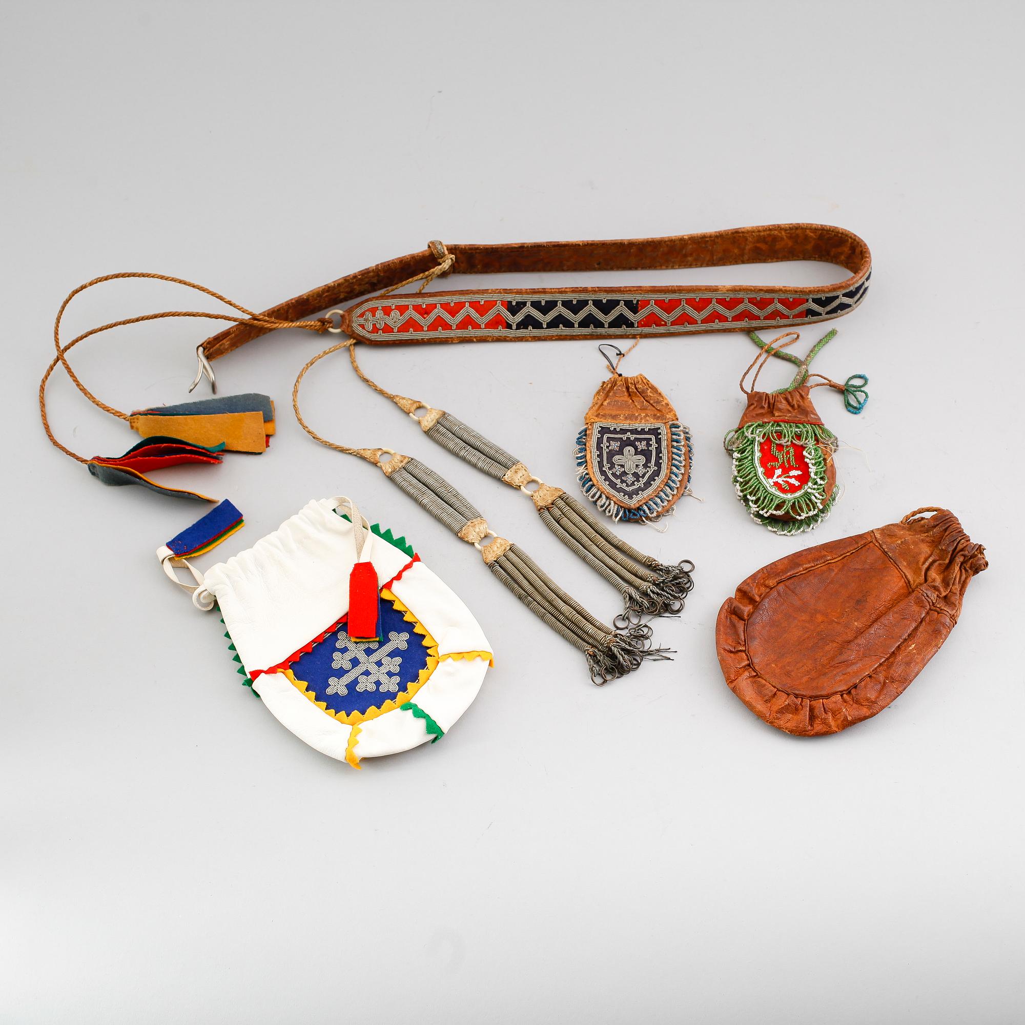 SAMLING SAMEFÖREMÅL, 5 delar, 1900-tal.