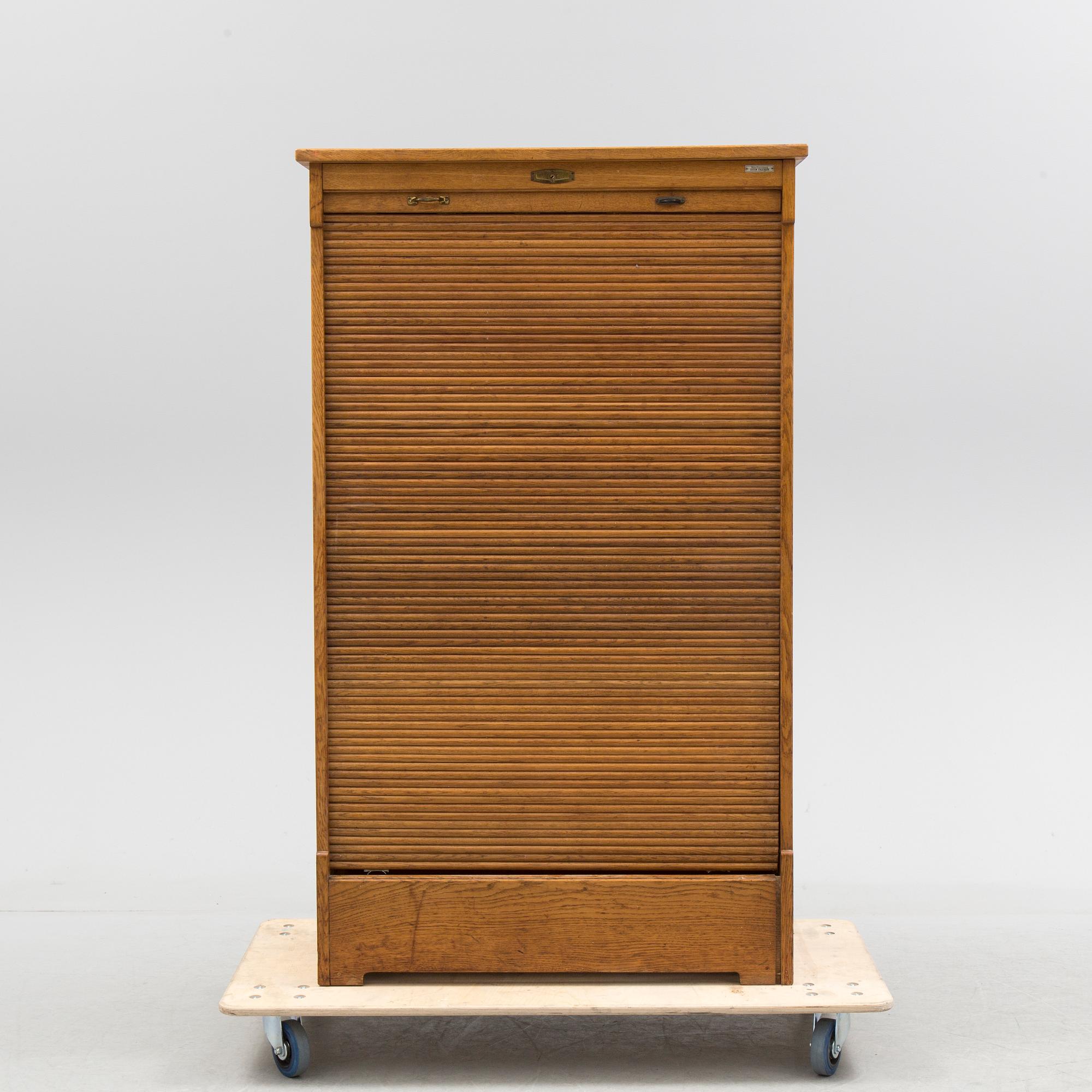 A German oak filing cabinet, first half of the 20th century.
