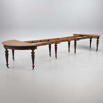 Dining table, Gustavian style, circa 1900.