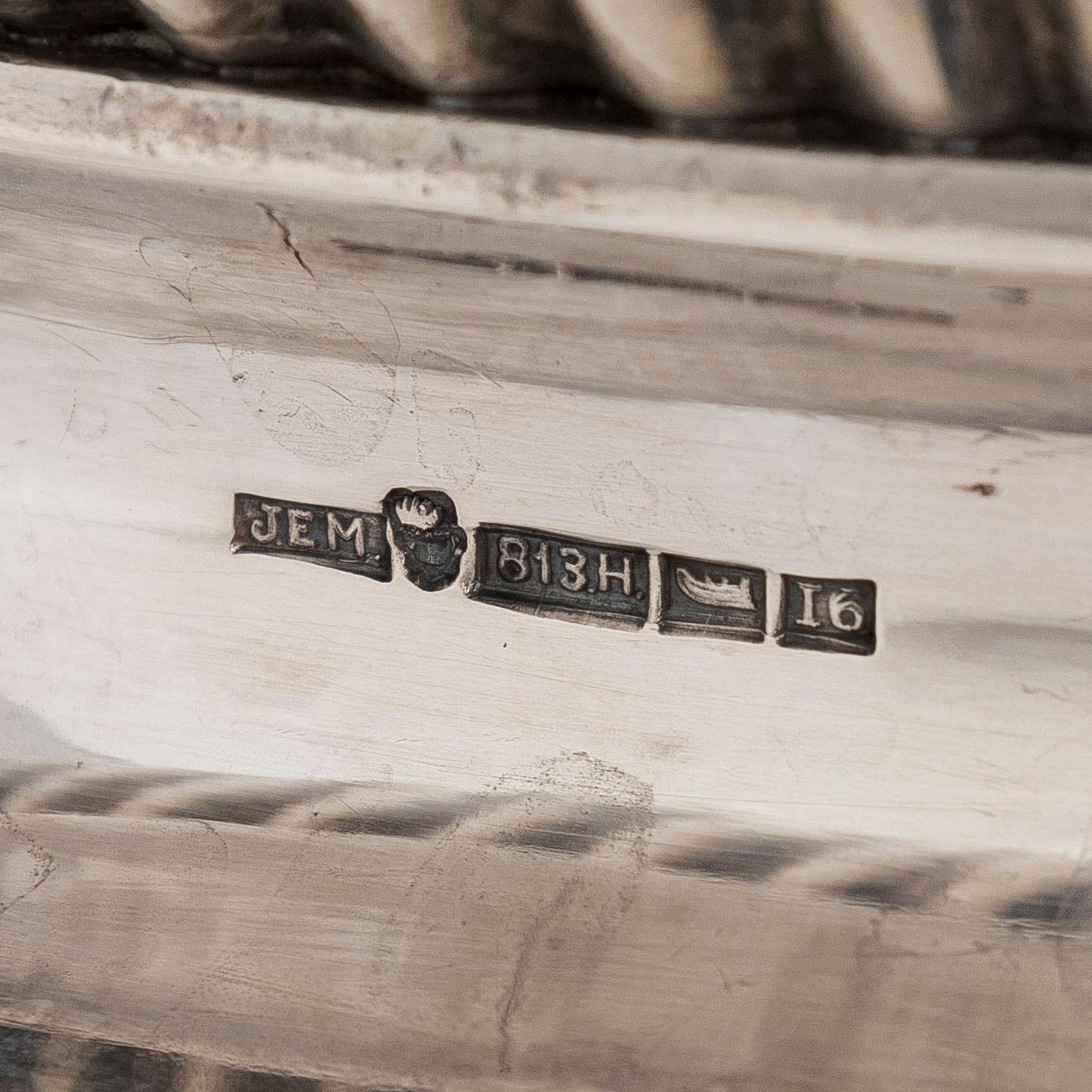 A three-piece silver coffee set in silver, Helsinki 1930 and 1938.