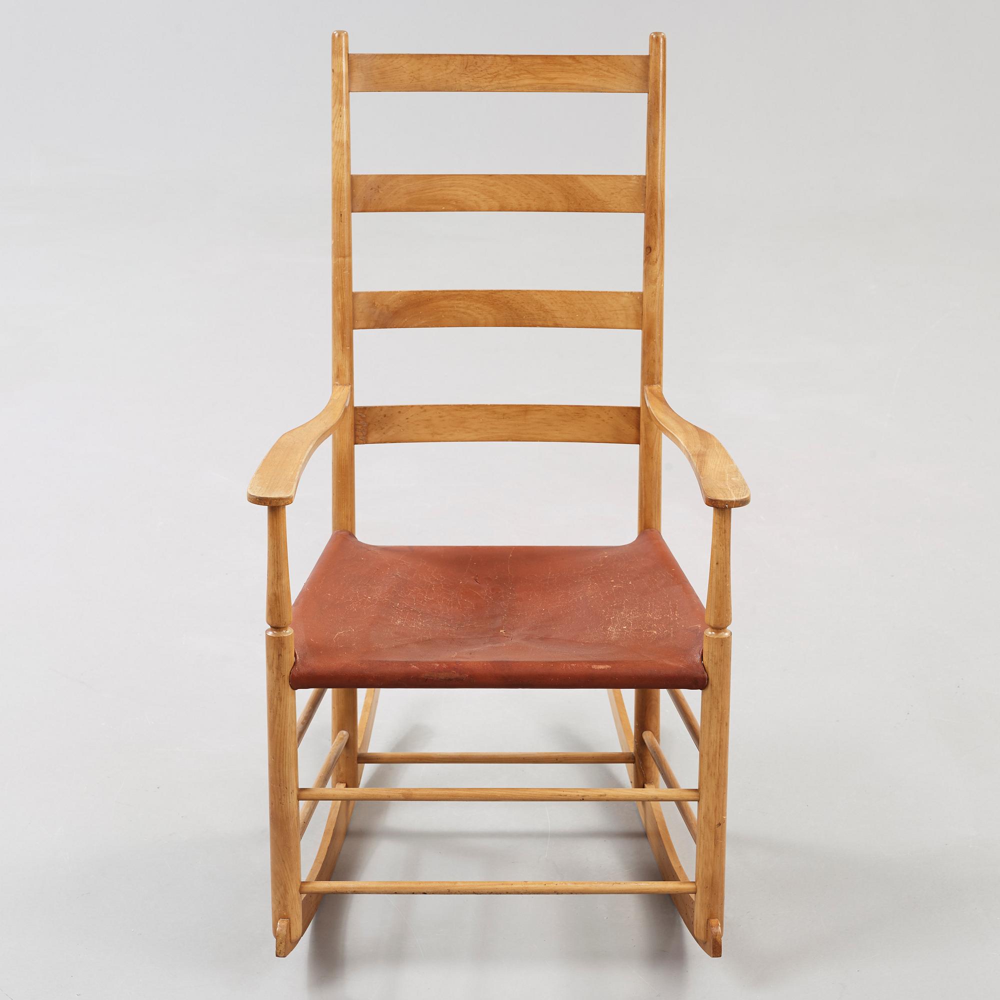 GUNGSTOL. Formgiven av Josef Frank, Svenskt Tenn 1940. 'Shaker', modellnummer 997.