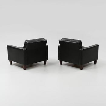 FÅTÖLJER, ett par, 1960-tal.