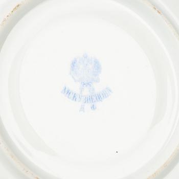 Kuznetsov, koppar med fat, 4 st, porslin, Ryssland, omkring 1900.