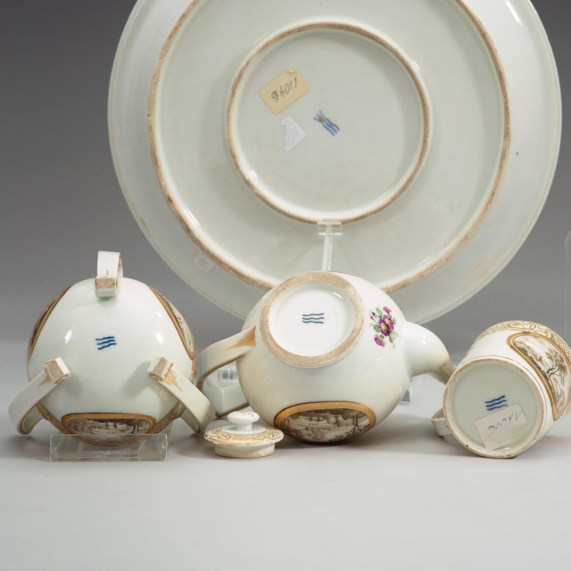 TETE A TETE, fem delar, porslin. Köpenhamn, 1790.