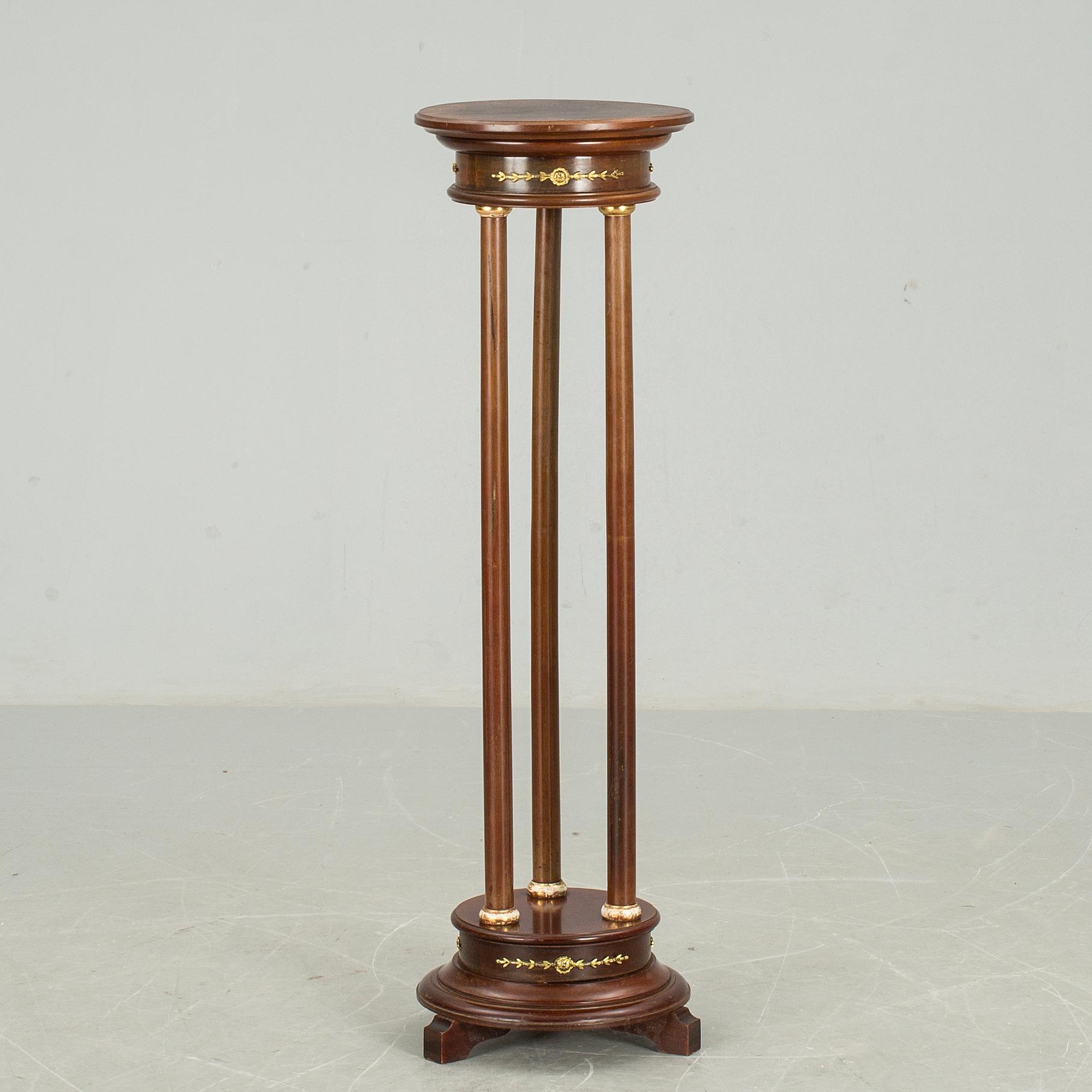 PIEDESTAL, mahogny, empirestil, 1900-tal.