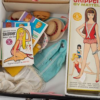 Barbie dolls, 3 pieces, along with accessories and vinyl wardrobe, Mattel, 1960s.