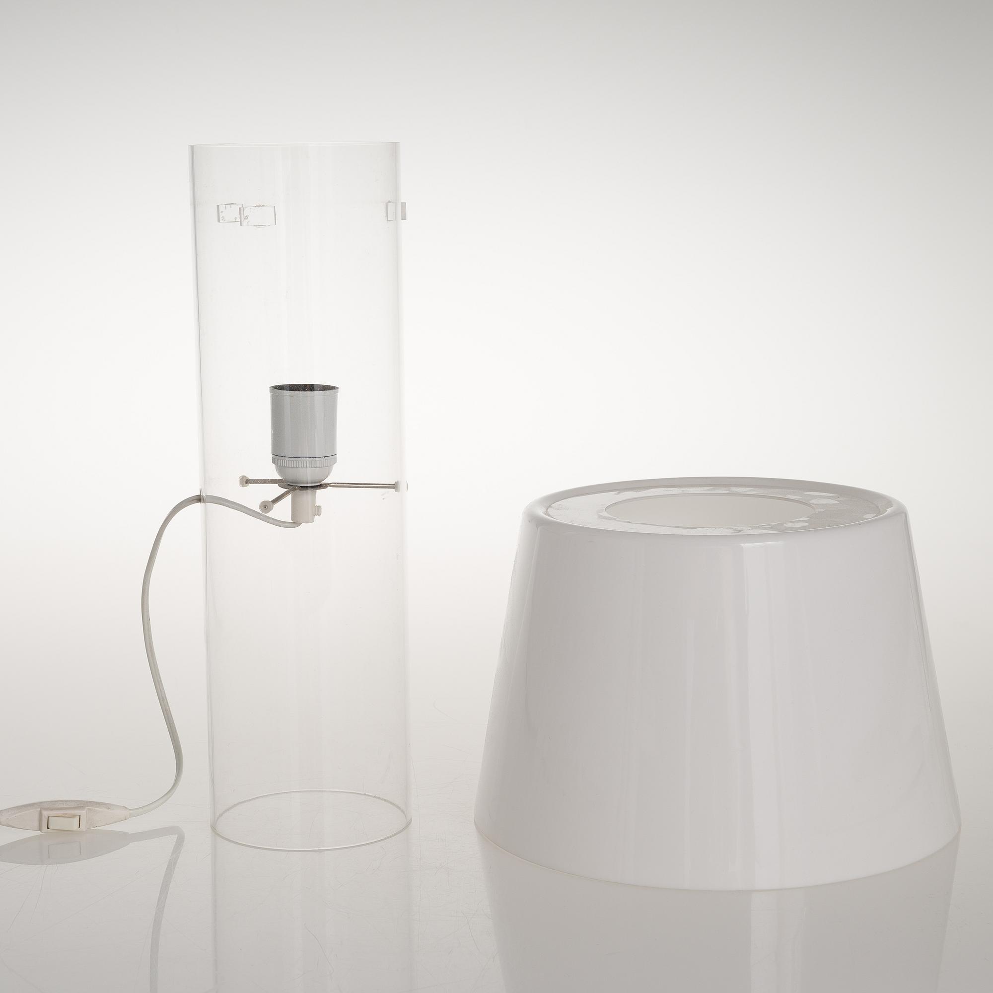 YKI NUMMI, pöytävalaisin, "Modern Art", suunniteltu 1955.