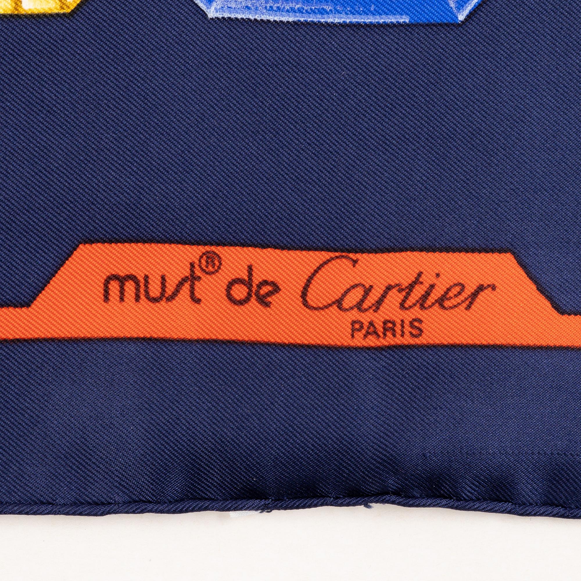 Cartier, scarf.