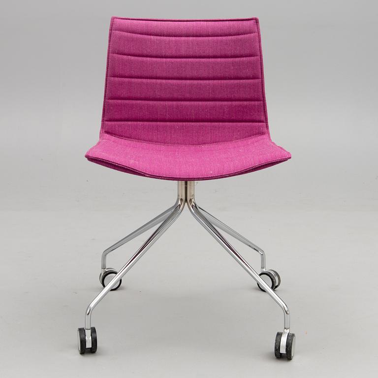A Italian 21st century 'Catifa 46-Trestle fixed' desk chair for Arper by Lievore Altherr Molina.
