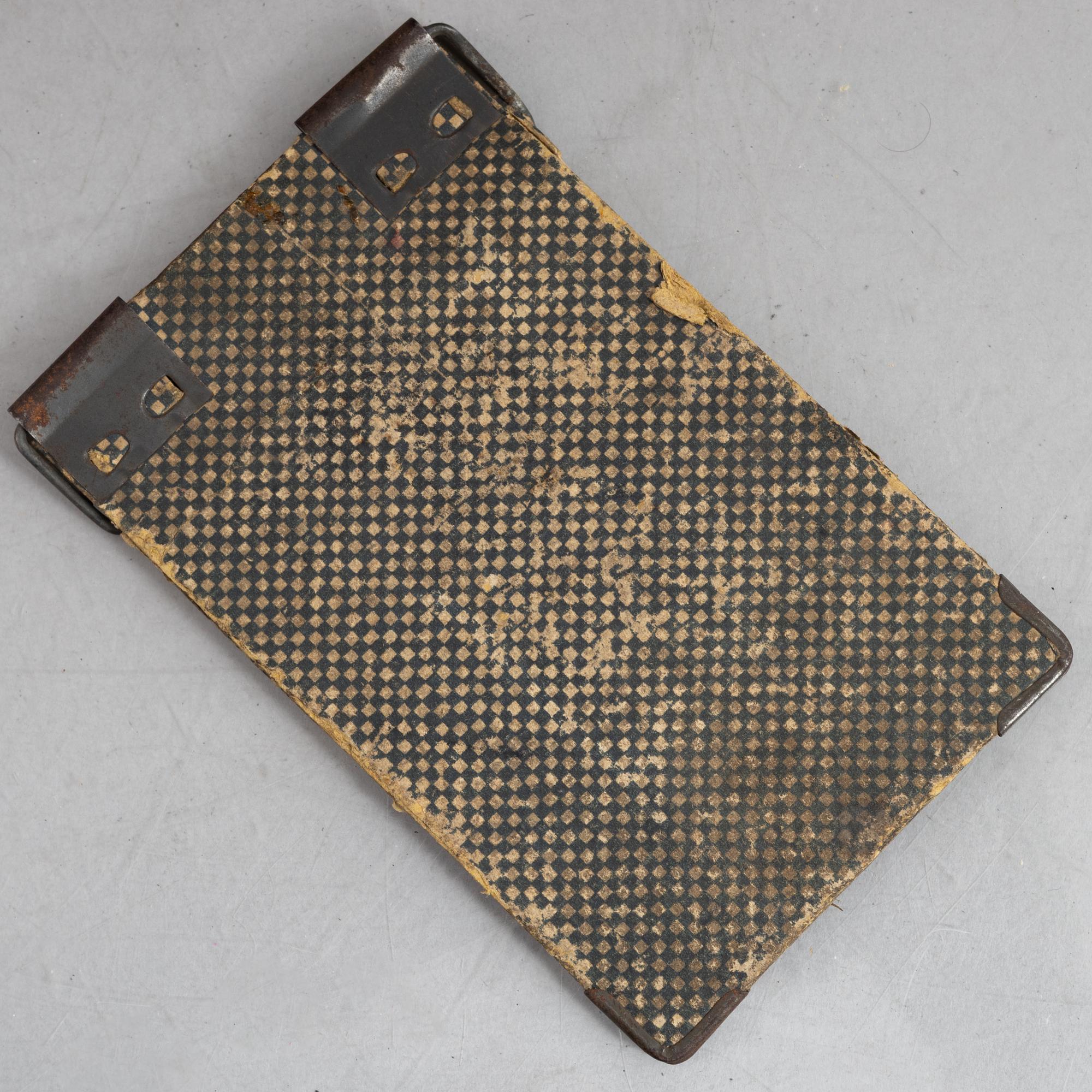 A Chinese wooden box, 20th century.