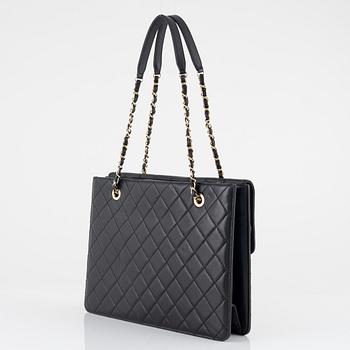 Chanel, a 'Grand Shopping' handbag, 2016.