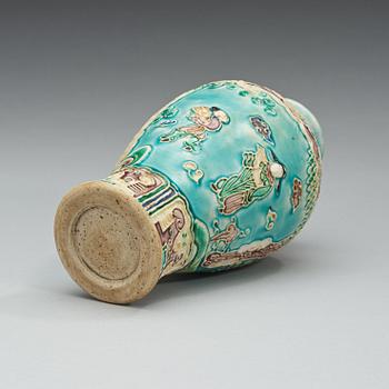 A Fahua jar, Ming dynasty (1368-1644).