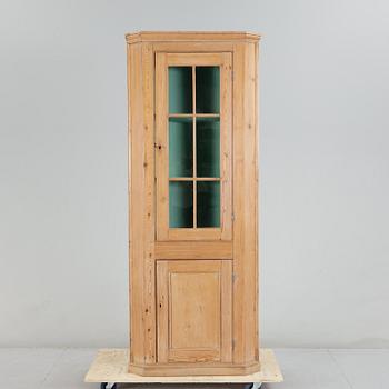 HÖRNSKÅP, 1800-talets början.